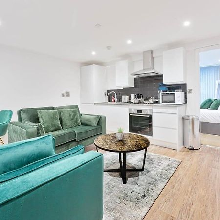 Modern 1 Bed Apartment In Burton-On-Trent Εξωτερικό φωτογραφία