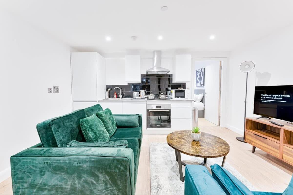 Modern 1 Bed Apartment In Burton-On-Trent Εξωτερικό φωτογραφία