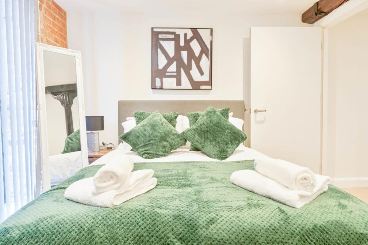 Modern 1 Bed Apartment In Burton-On-Trent Εξωτερικό φωτογραφία