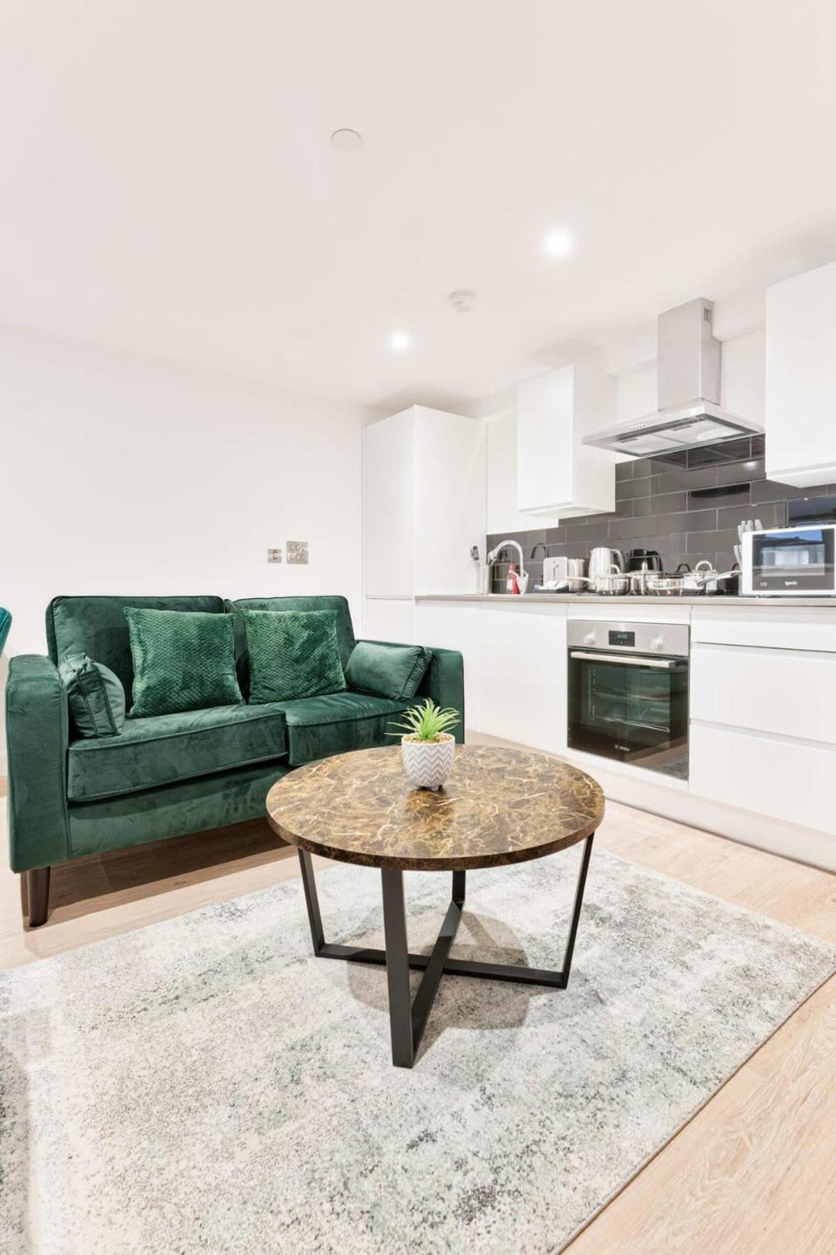 Modern 1 Bed Apartment In Burton-On-Trent Εξωτερικό φωτογραφία