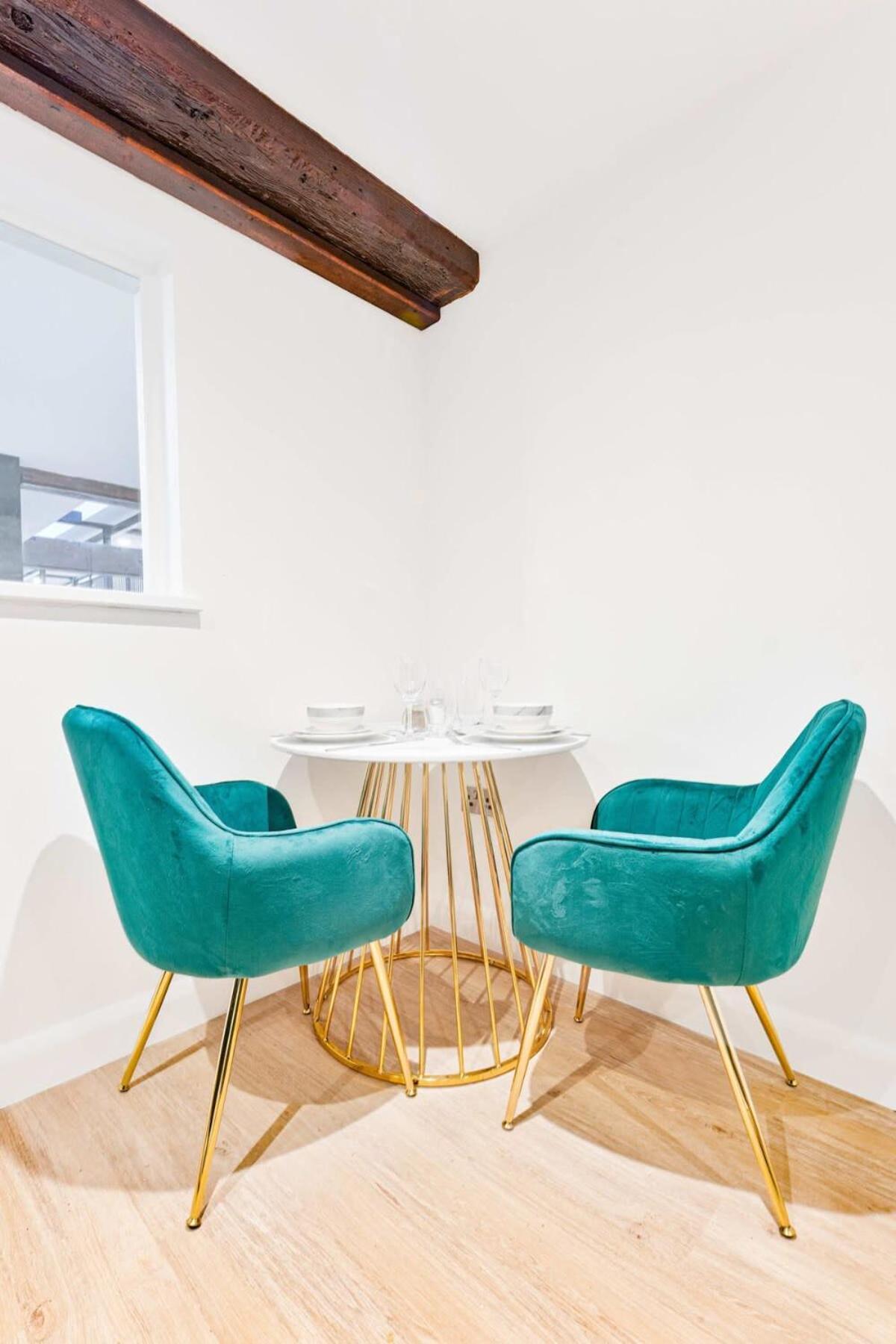 Modern 1 Bed Apartment In Burton-On-Trent Εξωτερικό φωτογραφία